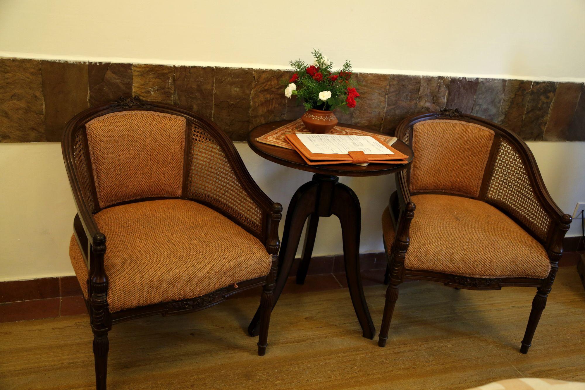 The Estate Villa Yeni Delhi Dış mekan fotoğraf
