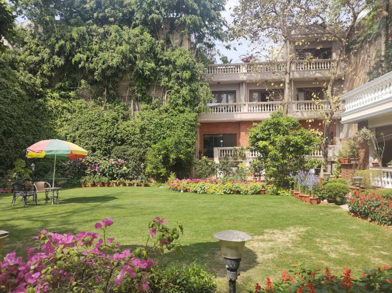 The Estate Villa Yeni Delhi Dış mekan fotoğraf